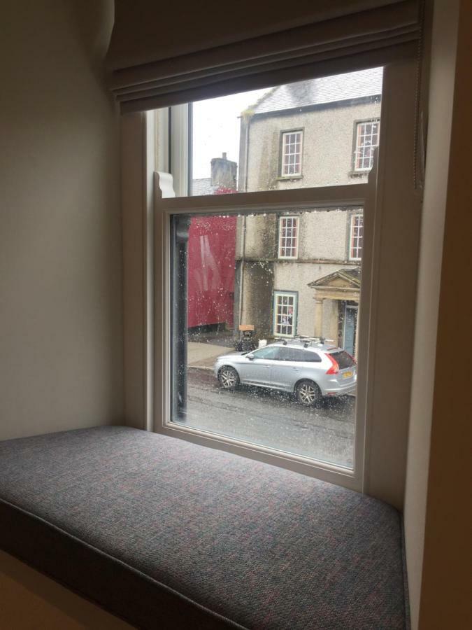 Bush House Accommodation - The Diamond Bushmills Esterno foto